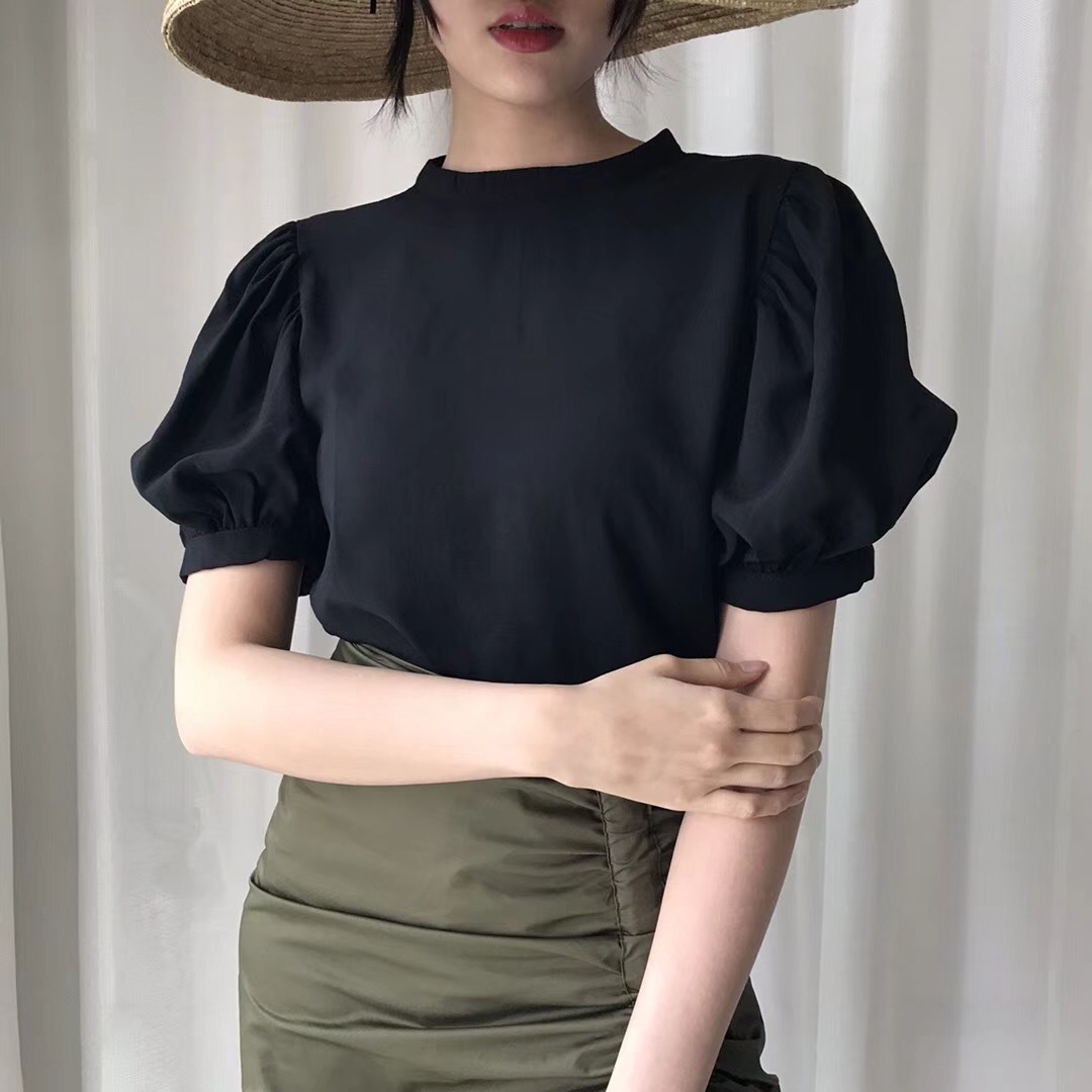 トップス レディース カットソー Tシャツ S M L XL 2XL ブラック 黒 ホワイト 白 大人カラー モノトーン 無地 ショート丈 ショート コンパクト 半袖 パフスリーブ ハイネック プチハ