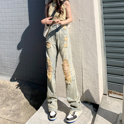 ボトムス デニム パンツ ダメージ 穴あき スリット ジーンズ レディース ハイウエスト ストレート ゆったり 大きめ シンプル カジュアル ラフ こなれ感 オシャレ お洒落 美脚 脚長 着回し クー
