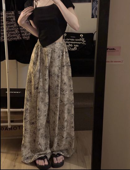 ボトムス レディース ワイドパンツ タック ハイウエスト 大人可愛い きれいめ 大人 上品 おしゃれ お洒落 かっこいい シック 大人女子 こなれ感 クール エレガント 存在感 抜け感 S M L ベ