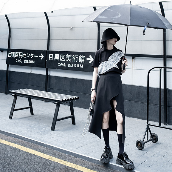 夏 コントラスト デザイン トップス Tシャツ シャツ ショート丈 袖あり 半袖 ラウンドネック 襟なし ストレート レギュラー ふわふわ ストリート ポリエステル 異素材MIX かわいい シンプル 