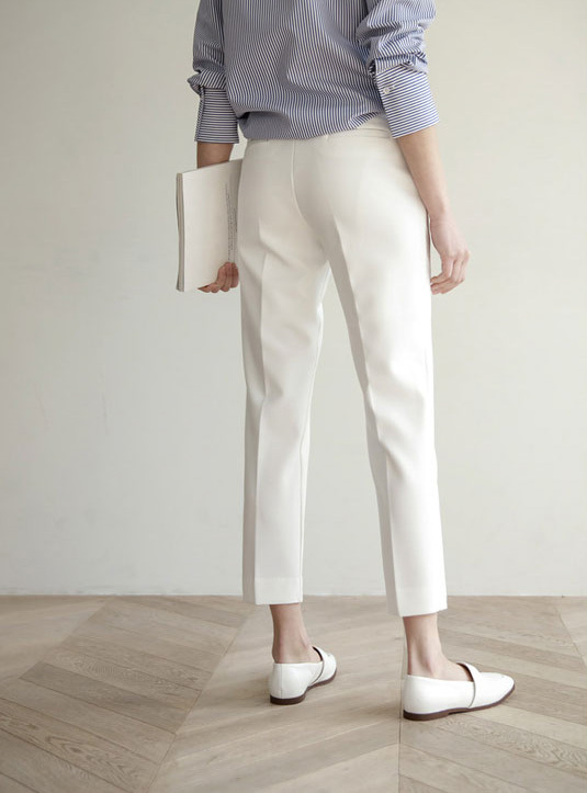 春秋 カジュアル パンツ ボトムス パンツ ズボン 上着 ストレートパンツ ミディアム丈 ストレート レギュラー ファスナー ポケット 前開き ボタン 異素材MIX ポリエチレンテレフタレート かわい